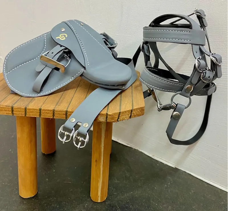 Crafty Ponies Leather Tack Set Grey